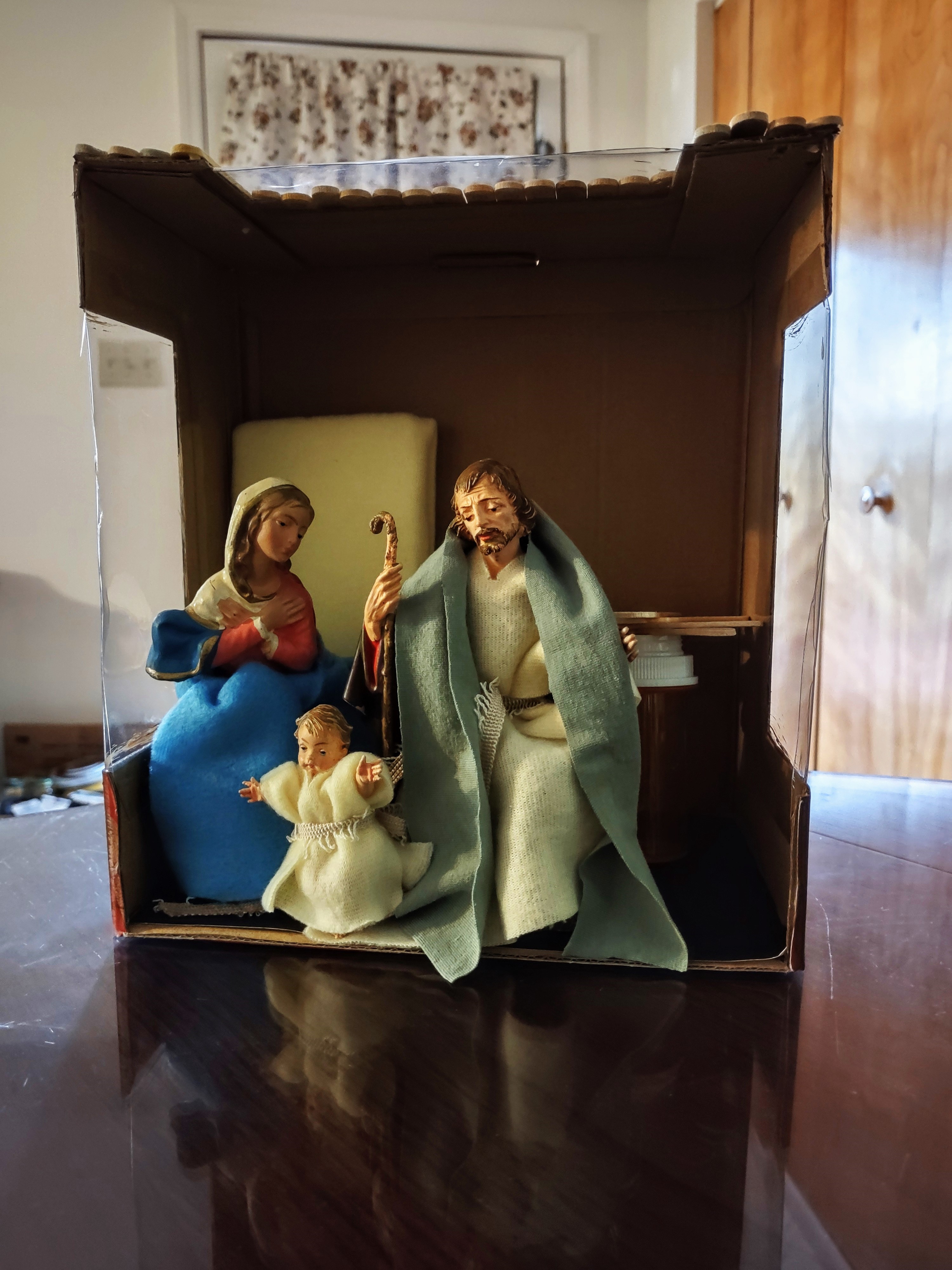A House for Toddler Jesus - craft project